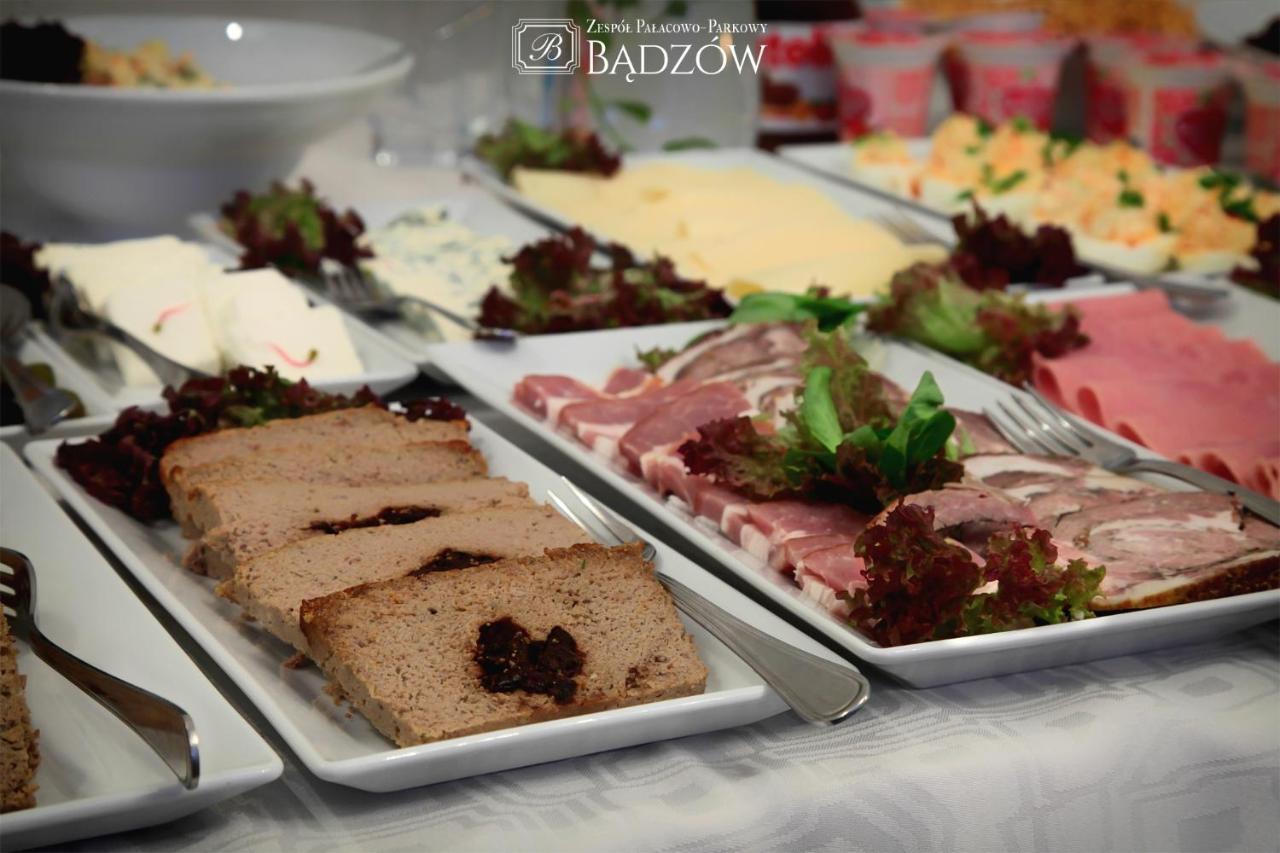Zespol Palacowo-Parkowy Badzow Polkowice Exteriér fotografie